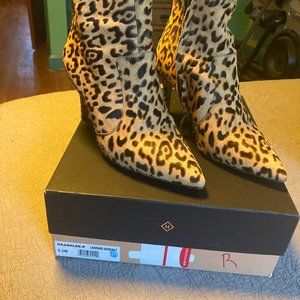 Halogen Leopard-Print Pointed Toe Mid-Heel Boots